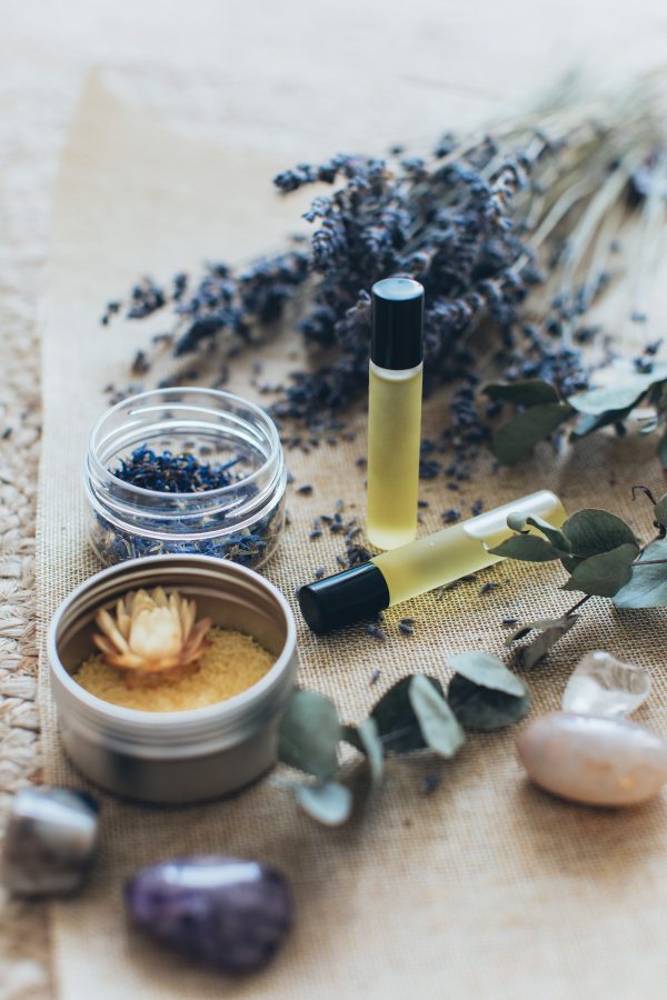 MODULO l - Tras las huellas de los aromas - Aromaterapia Profesional